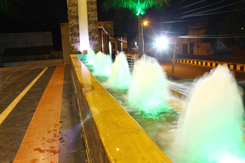 Hotel Rasoi Inn บิลาสปูร์ ภายนอก รูปภาพ